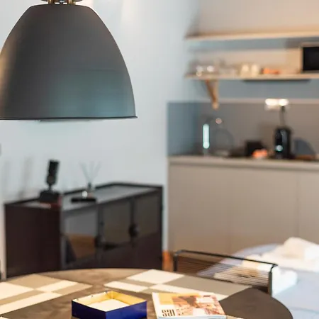 La Fermata Del Viandante Triëst