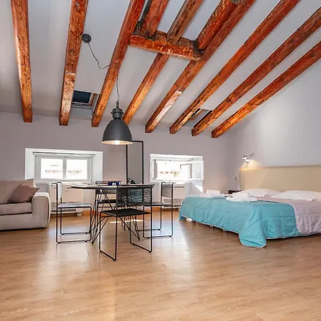 La Fermata Del Viandante Appartement Triëst