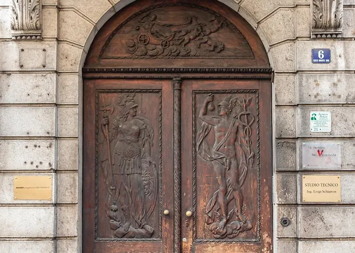 La Fermata Del Viandante Trieste